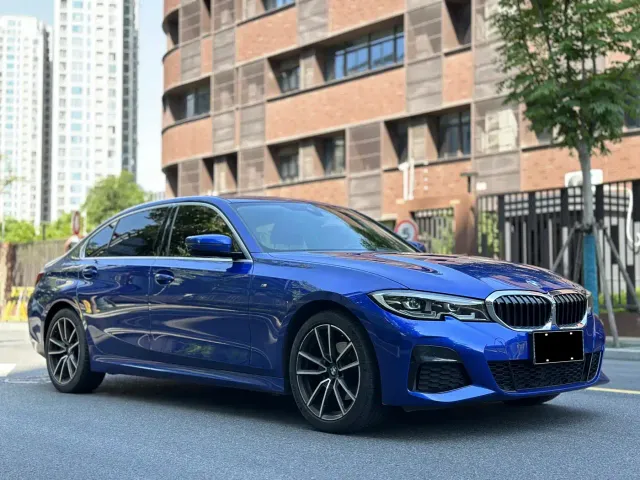 BMW 3 Series — Фото автомобиля 3
