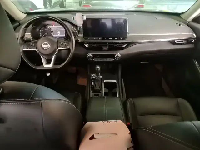 Nissan Teana — Фото автомобиля 9