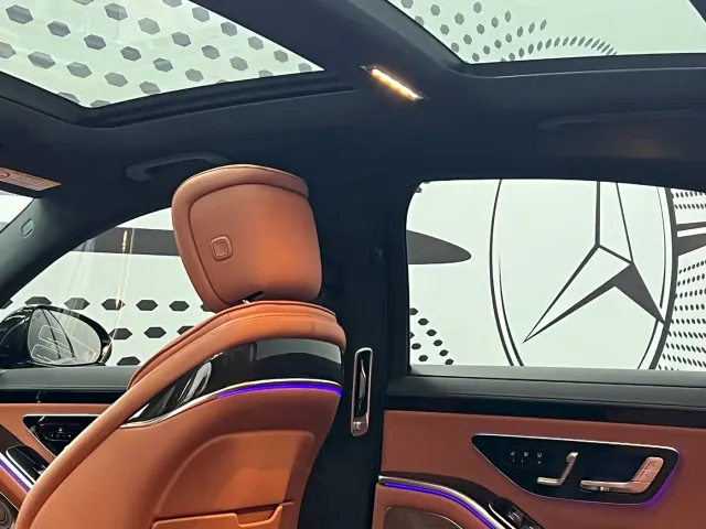 Mercedes-Benz S-Class — Фото автомобиля 8