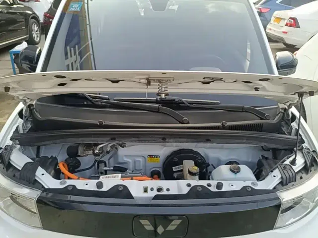 Wuling Hongguang Mini EV — Фото автомобиля 19