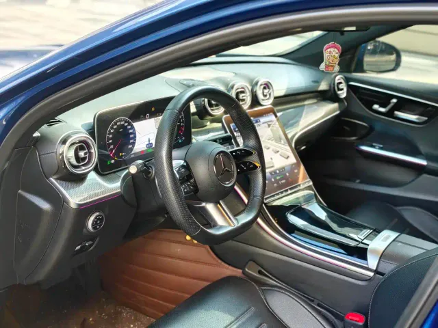 Mercedes-Benz C-Class — Фото автомобиля 11