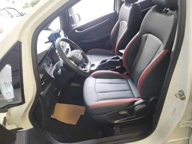 Geely Vision X3 — Фото автомобиля 14