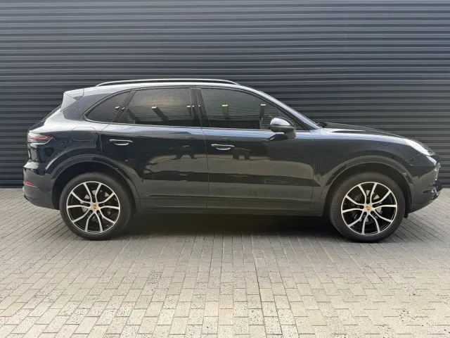 Porsche Cayenne — Фото автомобиля 5