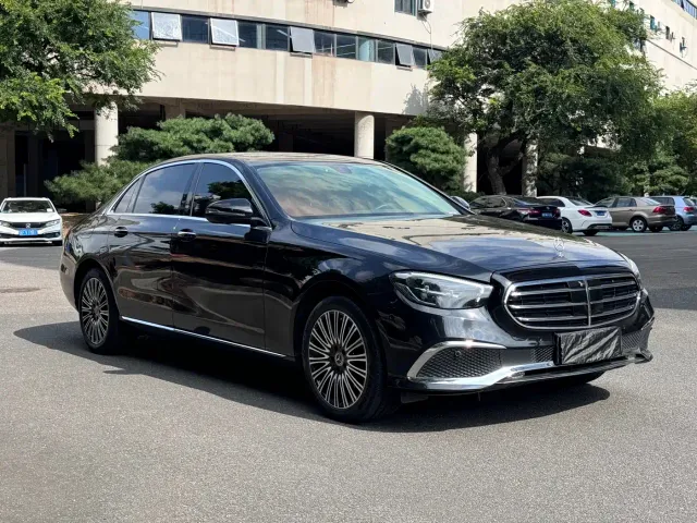 Mercedes-Benz Mercedes-Benz E-Class 2023 E 300 L Luxury — Фото автомобиля 3