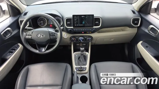 Hyundai Venue — Фото автомобиля 7