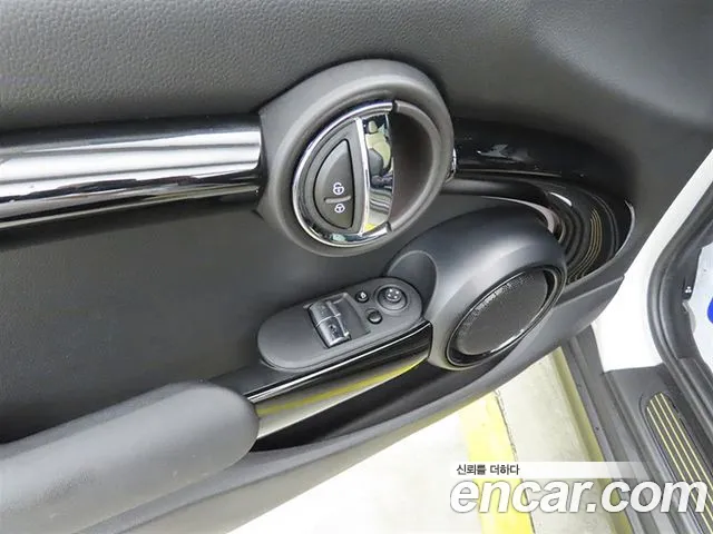 MINI Cooper Cooper Electric — Фото автомобиля 14