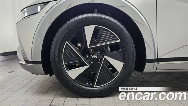 Hyundai Ioniq5 — Фото автомобиля 5