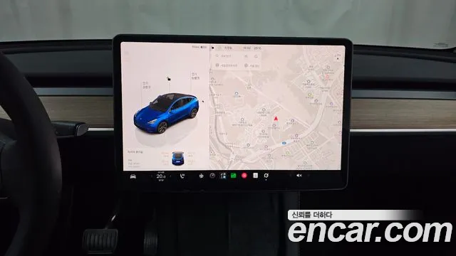 Tesla Model Y — Фото автомобиля 18