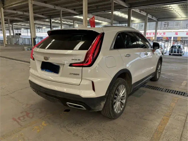Cadillac XT4 — Фото автомобиля 7