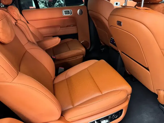 Li Auto L9 — Фото автомобиля 8