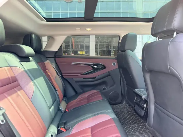 Land Rover Range Rover Evoque — Фото автомобиля 15
