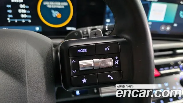 Hyundai Santafe Santa Fe (MX5) Бензин 2.5T 2WD — Фото автомобиля 29