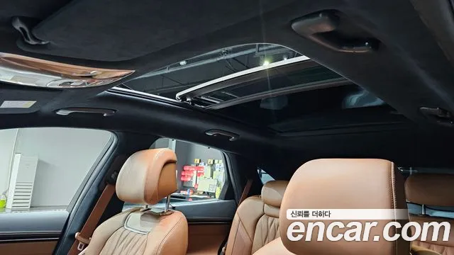 Genesis GV70 2.5T Бензин AWD — Фото автомобиля 16