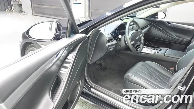 Genesis G80 Бензин 3.5 турбо AWD — Фото автомобиля 10