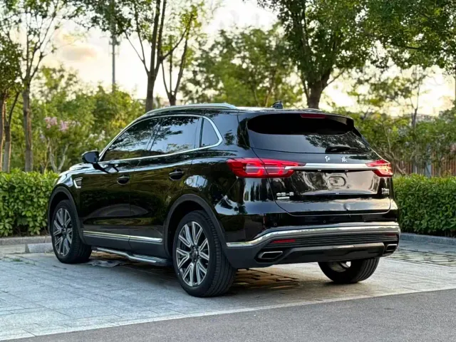 Hongqi HS5 — Фото автомобиля 5