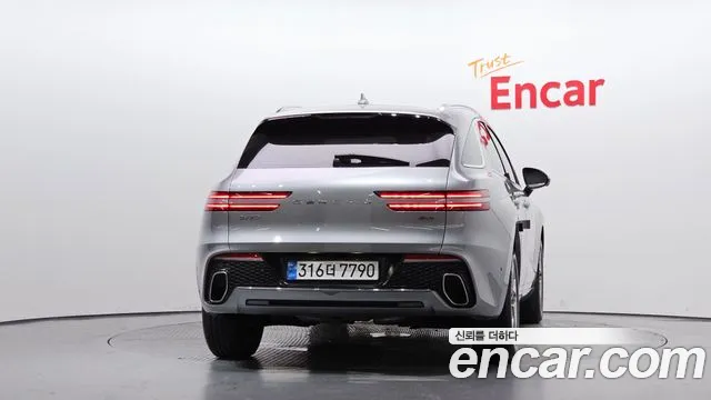 Genesis GV70 — Фото автомобиля 4