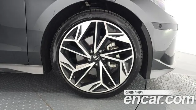 Hyundai Ioniq 6 — Фото автомобиля 6