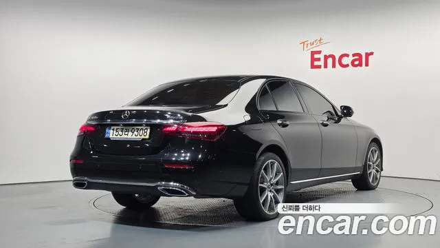 Mercedes-Benz E-Class W213 — Фото автомобиля 2