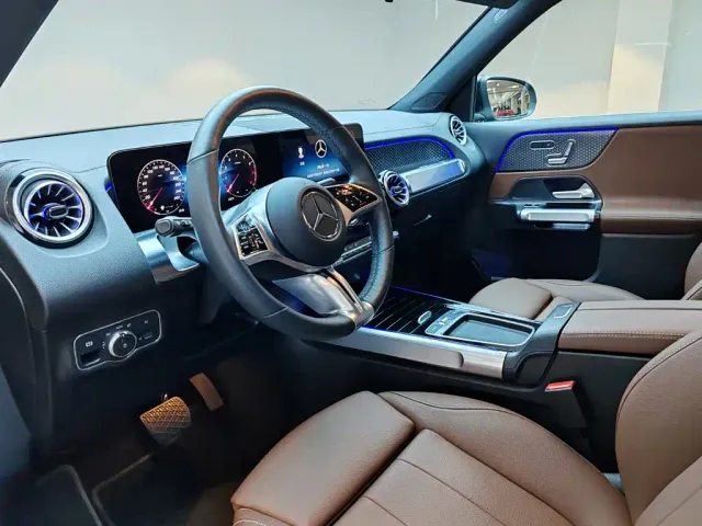 Mercedes-Benz GLB-Class — Фото автомобиля 6