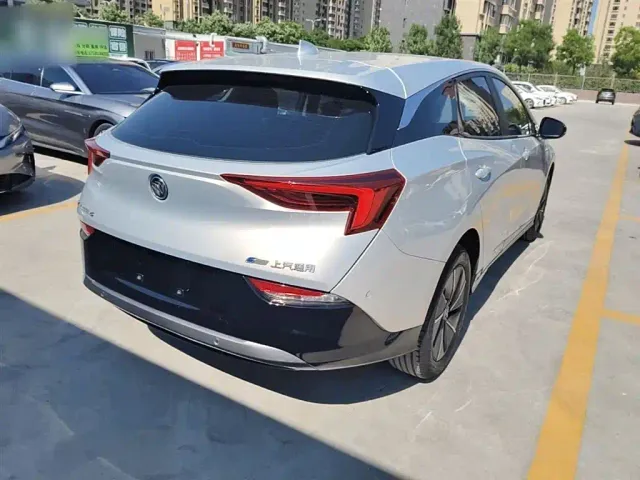 Buick Velite 6 — Фото автомобиля 6