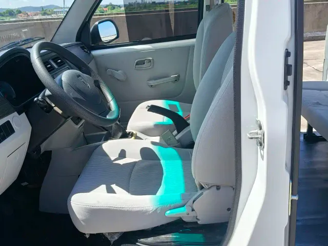 Jinbei New Hiace X30L — Фото автомобиля 13
