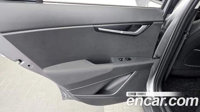 Kia Niro The All New Niro Prestige — Фото автомобиля 24