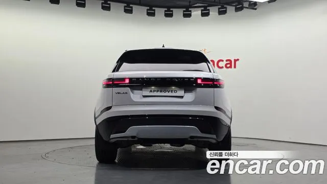 Land Rover Range Rover Velar Range Rover Velar 2.0 P250 Dynamic SE — Фото автомобиля 6