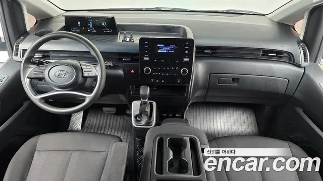 Hyundai Staria Staria Tourer 11 мест — Фото автомобиля 7