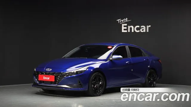 Фотография автомобиля — Hyundai Avante CN7