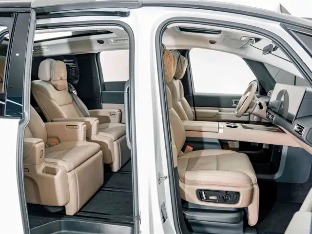 Li Auto MEGA — Фото автомобиля 20