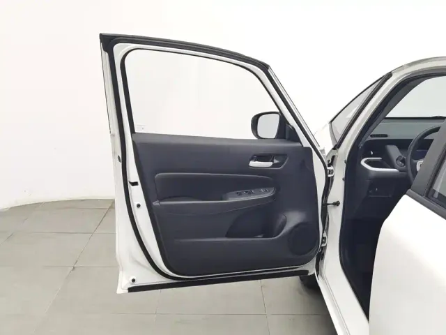 Honda Fit — Фото автомобиля 8