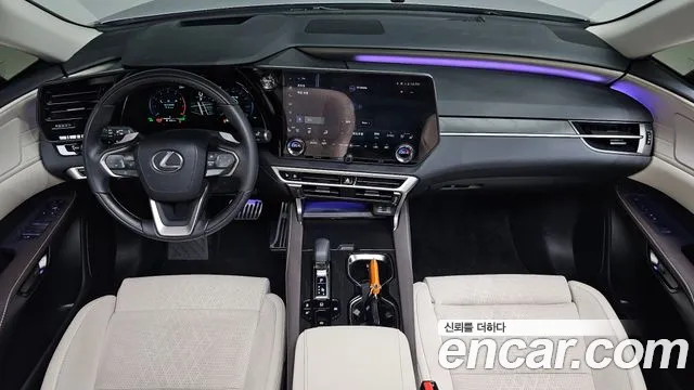 Lexus RX — Фото автомобиля 6