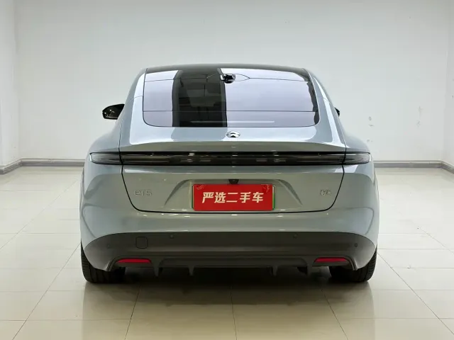 Nio ET5 — Фото автомобиля 11