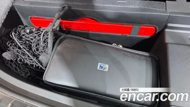 Genesis GV80 — Фото автомобиля 27