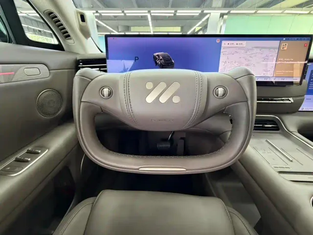 IM Motors LS6 — Фото автомобиля 7