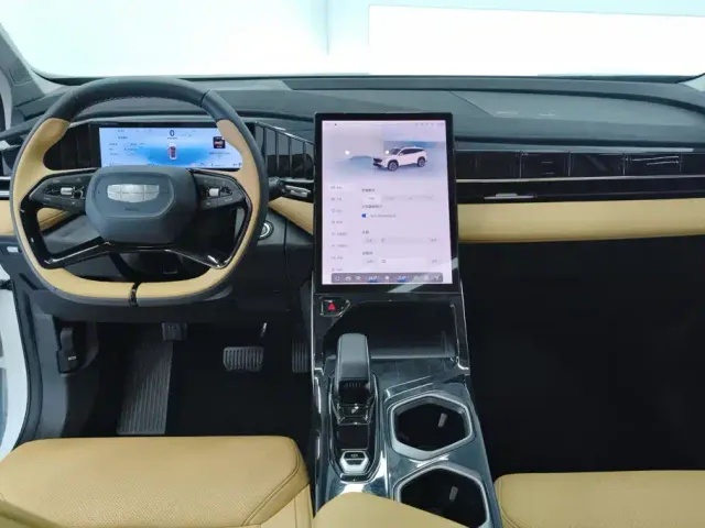 Geely Boyue L — Фото автомобиля 12
