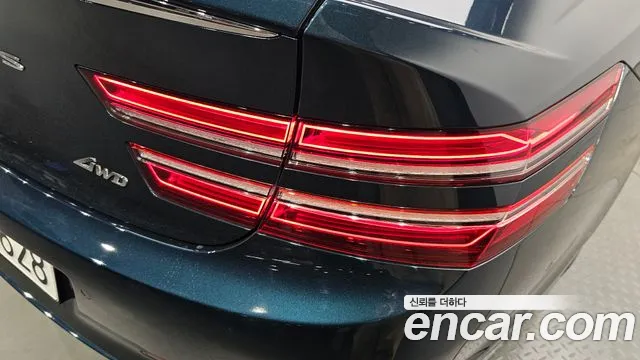 Genesis G80 Бензин 2.5 турбо AWD — Фото автомобиля 22