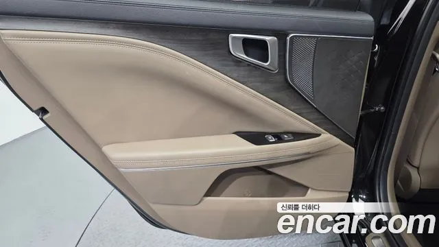 Kia K8 Noblesse — Фото автомобиля 19