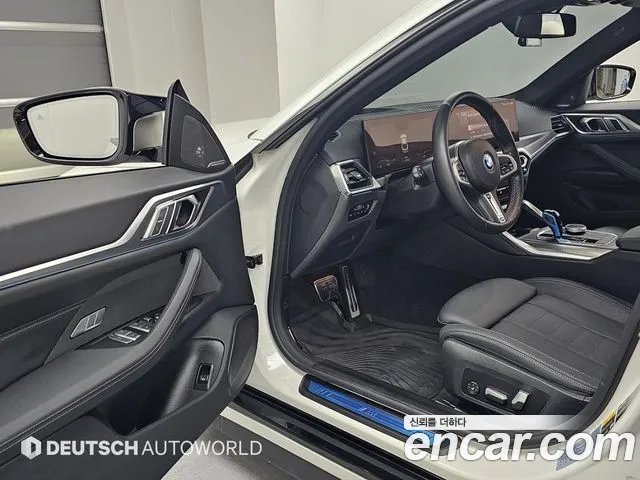 BMW i4 — Фото автомобиля 11