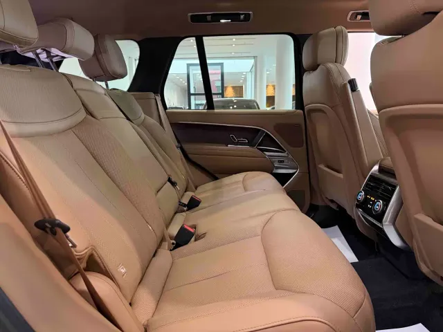 Land Rover Range Rover — Фото автомобиля 19