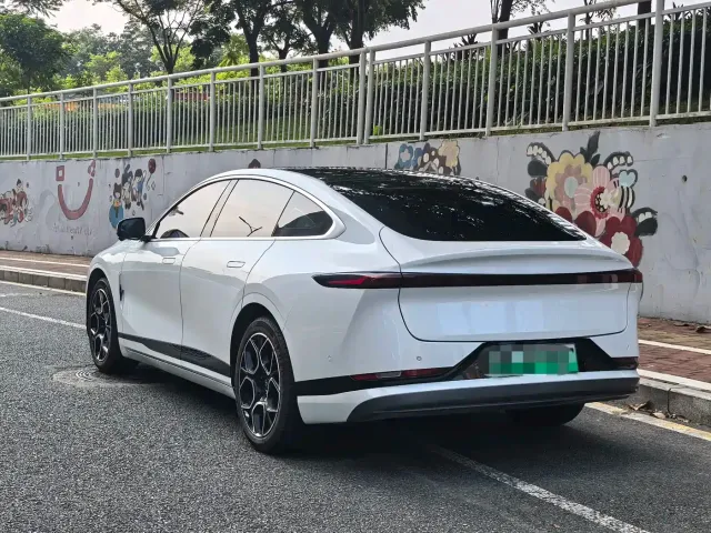 Changan Qiyuan A07 — Фото автомобиля 6