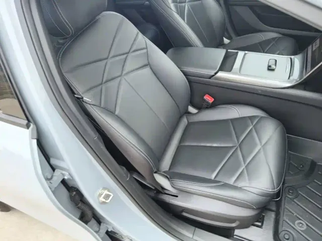 Geely Galaxy L6 — Фото автомобиля 24