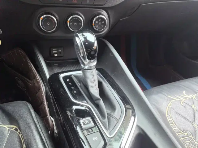 Buick Verano — Фото автомобиля 10
