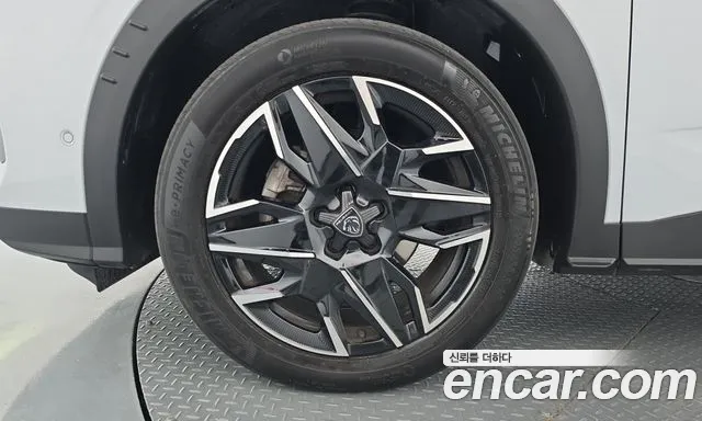 Peugeot 3008 2nd Gen — Фото автомобиля 5