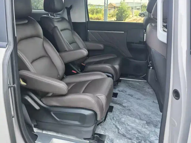 Wuling Starlight 730 — Фото автомобиля 15
