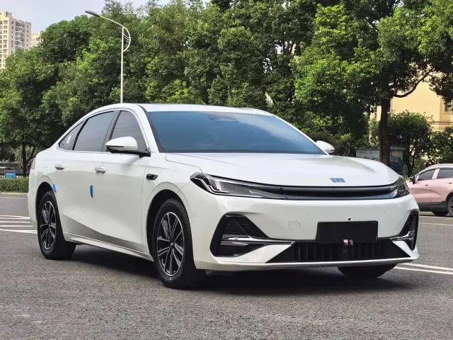 Geely Galaxy A7 — Фото автомобиля 3