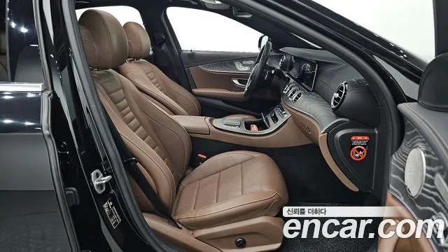 Mercedes-Benz E-Class W213 — Фото автомобиля 17