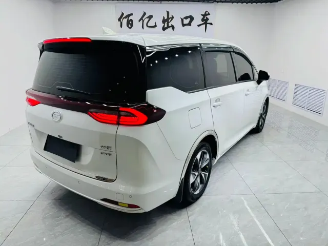 GAC Trumpchi M6 — Фото автомобиля 4