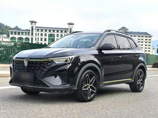 Roewe RX5 — Фото автомобиля 24