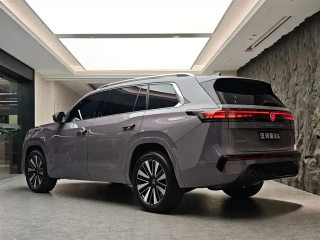 Volkswagen Teramont — Фото автомобиля 19